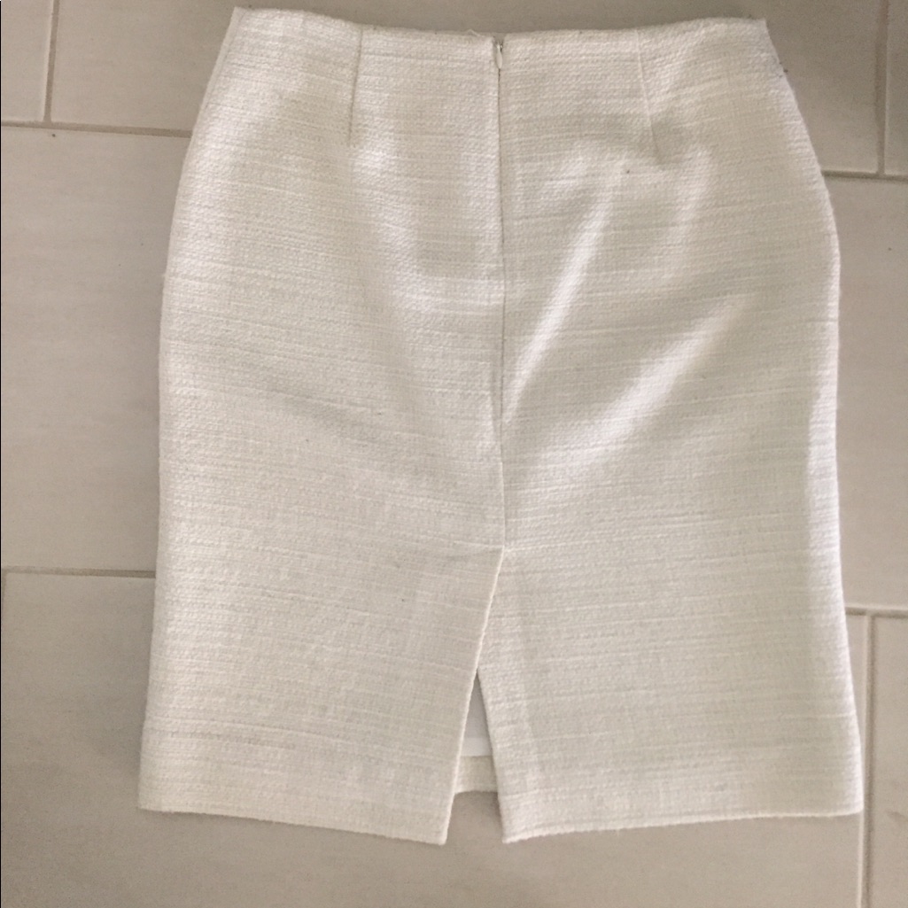 Theory White Pencil Skirt, Sz6, Like New, Gorg Expensive Chic